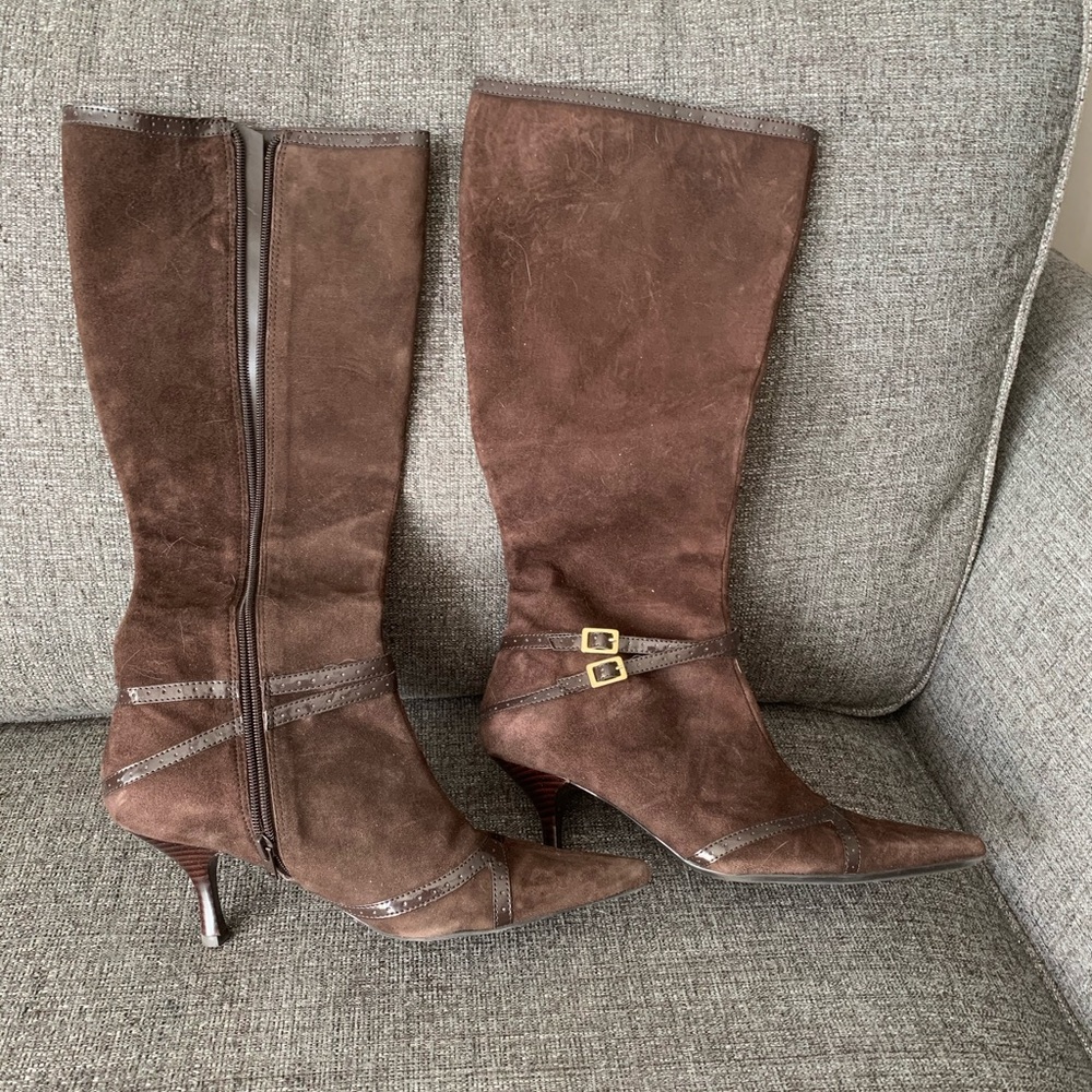 BCBG brown suede boots - size 8.5